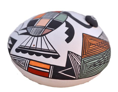 Carolyn Concho | Acoma Seed Pot | Penfield Gallery of Indian Arts | Albuquerque, New Mexico