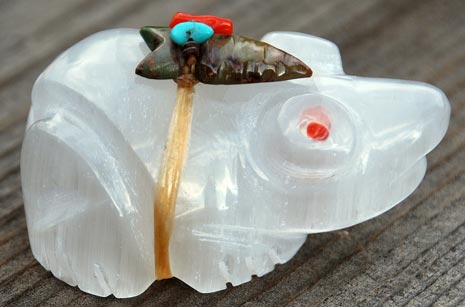 Debra Gasper | Zuni Frog Fetish | Penfield Gallery of Indian Arts | Albuquerque, New Mexico