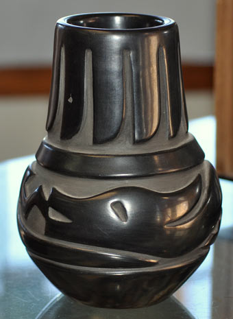 Mary Singer | Santa Clara Pot | Penfield Gallery of Indian Arts | Albuquerque, New Mexico