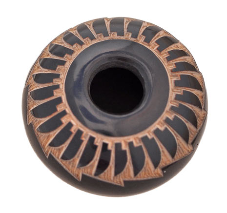 Monica Naranjo | Santa Clara Pot | Penfield Gallery of Indian Arts | Albuquerque, New Mexico